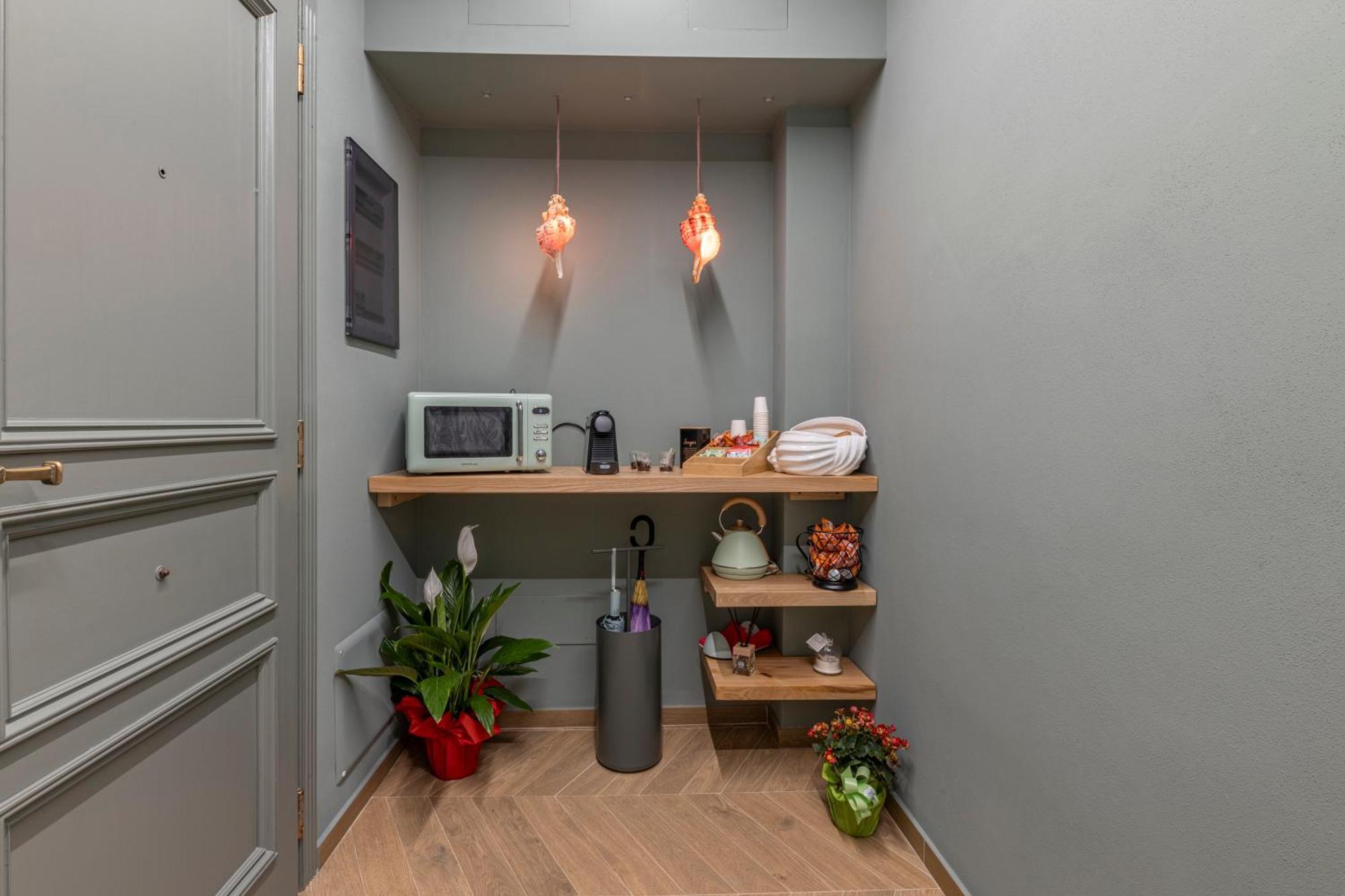 Luci Sul Mare -Boutique Rooms Follonica Esterno foto