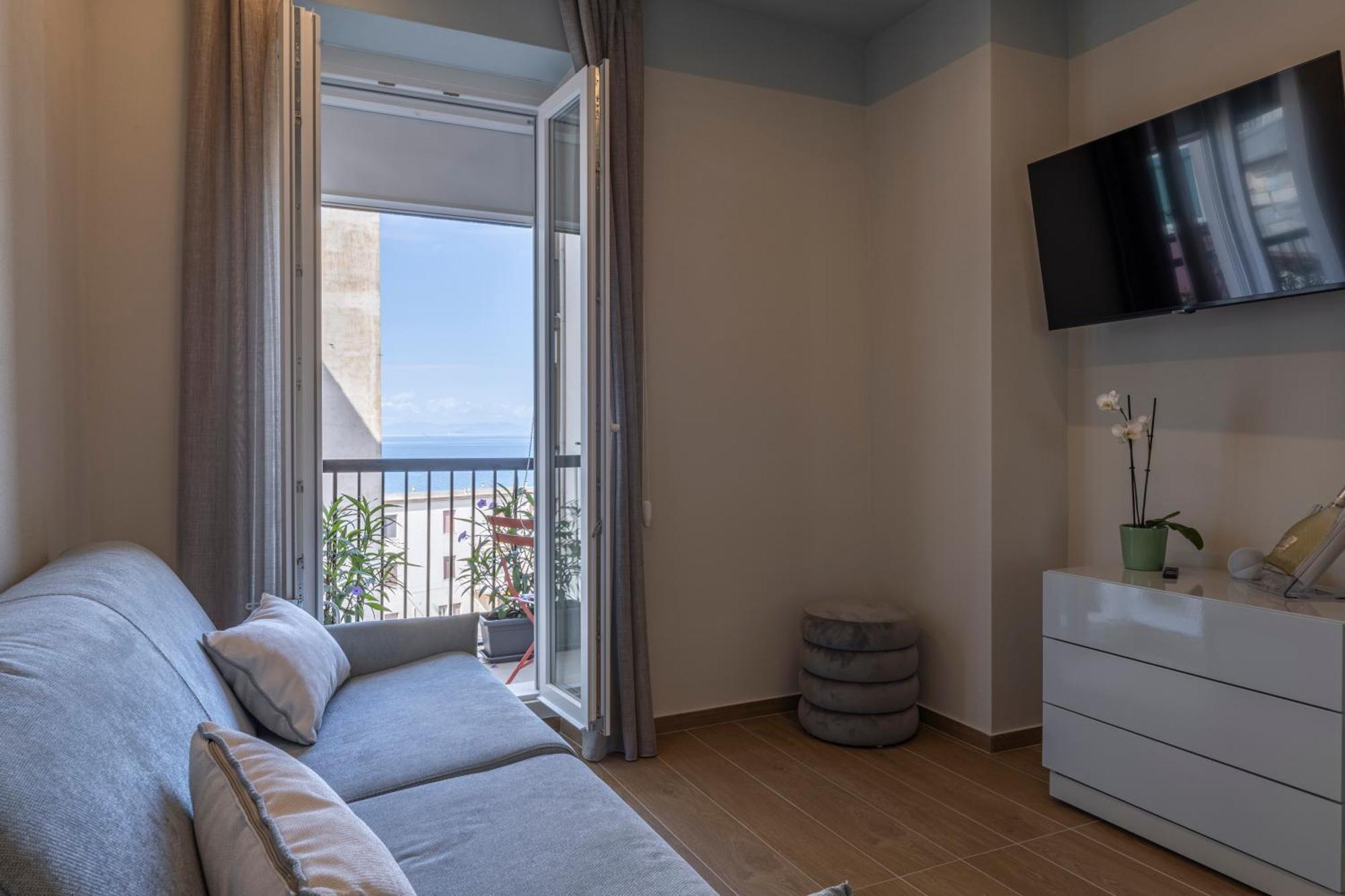 Luci Sul Mare -Boutique Rooms Follonica Esterno foto
