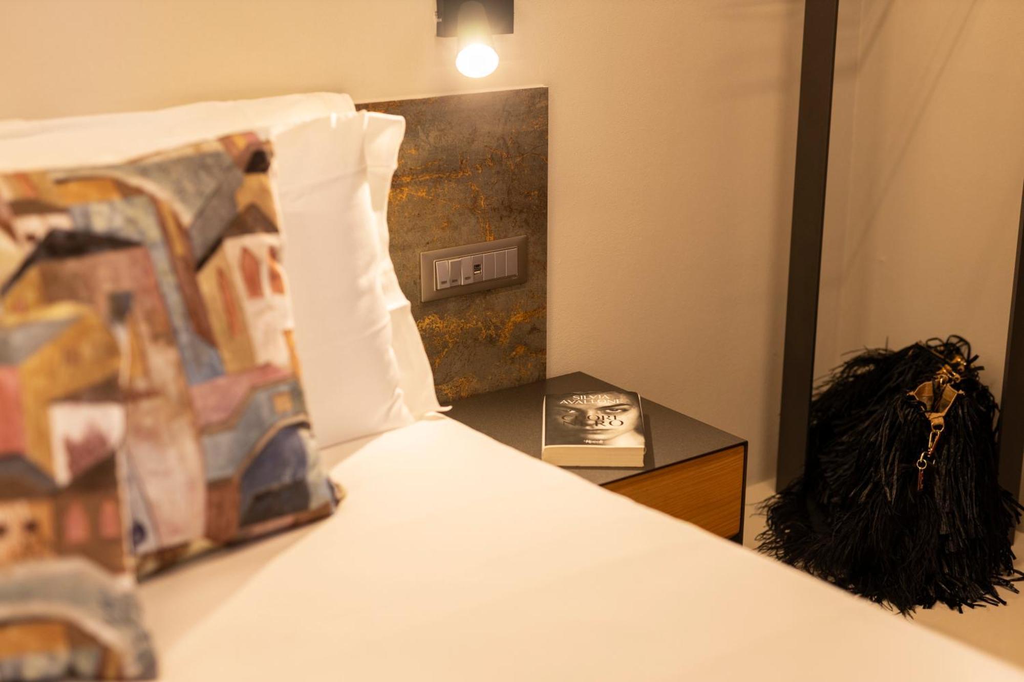 Luci Sul Mare -Boutique Rooms Follonica Esterno foto